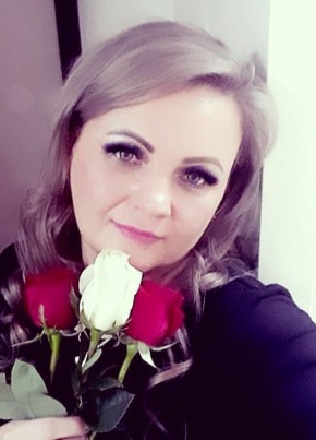 Ксения, 41, Россия, Нефтеюганск