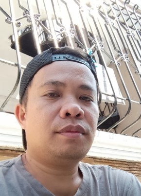Phao, 34, Pilipinas, Lungsod ng San Pablo