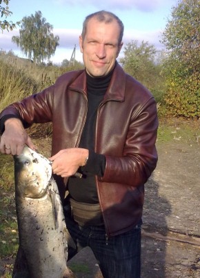 Виктор, 58, Россия, Новомосковск