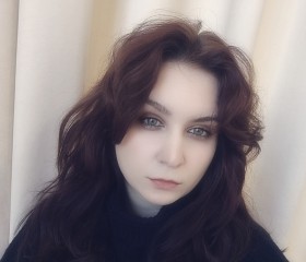 Yuliana, 29, Yalta