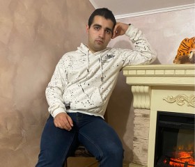 Robert, 22, Stavropol