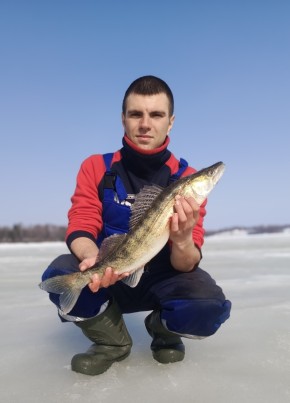 Сергей из Ржева 26 лет