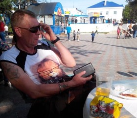 Андрей, 60 лет, Владивосток