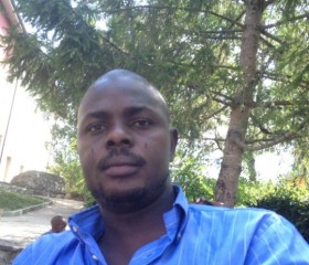 olawale, 39, L Aquila
