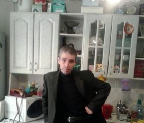 lis, 57, Ivatsevichy