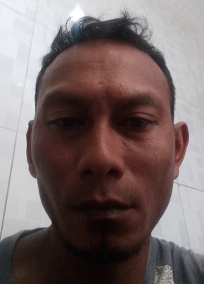 Asep из Keningau 39 лет