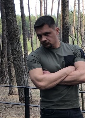 Артур, 37, Россия, Прохладный