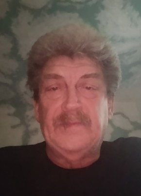 Игорь из Ижевска 64 года