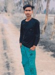 Munendrapal, 18 лет, Pīlībhīt
