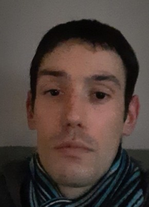 Stan, 34, République Française, Fougères