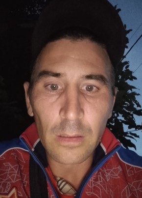 Айрат Ишмухамето из Уфы 34 года