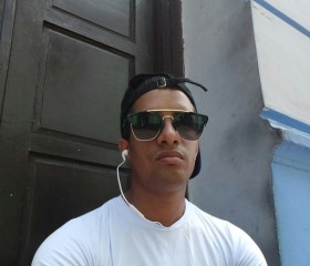 Yunier, 34, San Luis (Santiago de Cuba)