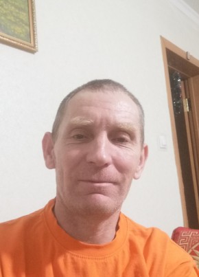 Владимир, 50, Россия, Бутурлиновка
