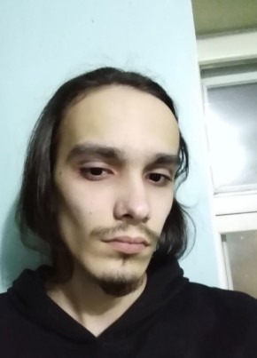 Андрей из Ижевска 19 лет