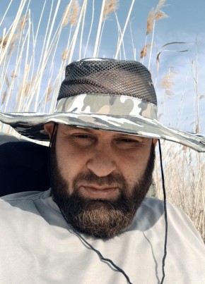 Eldar, 40, Russia, Khasavyurt