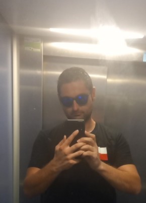 Mario из Amposta 38 лет