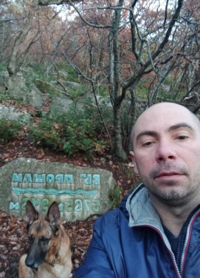Леонид, 41, Россия, Гаспра