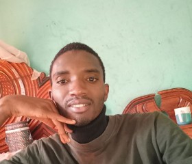 Moudjitaba, 23, Labe