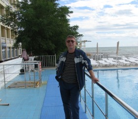 Эдуард, 58 лет, Волгоград