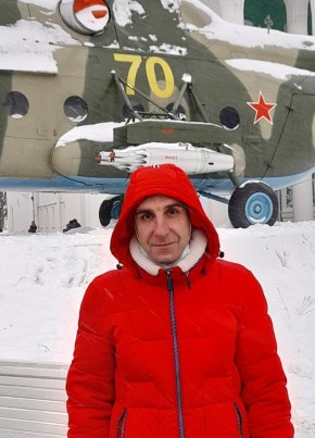 РОМАН, 44, Россия, Шатура