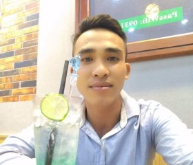 Duy, 34, Thanh Pho Phu Ly