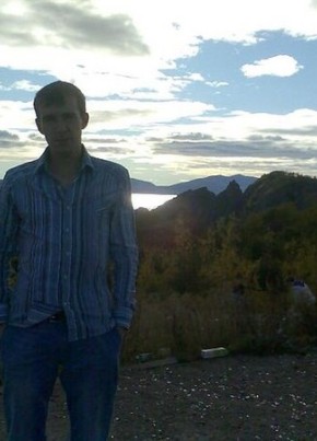 Aleksandr, 40, Russia, Magadan