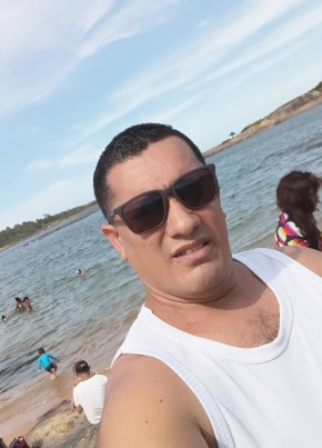 Clebson из Vila Velha 45 лет