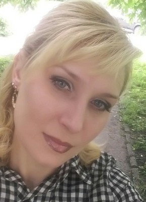 Анна, 43, Россия, Прохладный