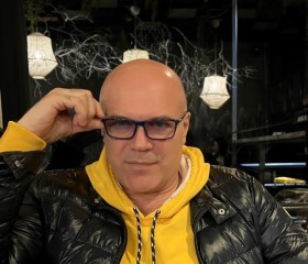 Leonid, 56, Moscow