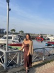 Oksana, 47, Saint Petersburg