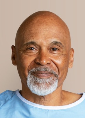 Carl из Goiânia 68 лет