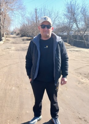 Алексей из Ростова-на-Дону 42 года