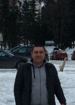 Илья из Краснодара 42 года