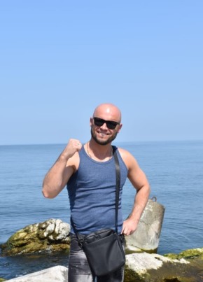 Дмитрий из Калининграда 41 год