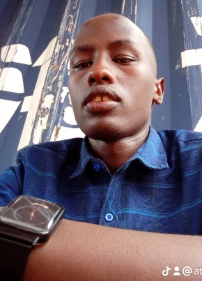 Alex Atwijukiire, 26, Republika y’u Rwanda, Kigali