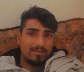 آیسان, 26, Montreal