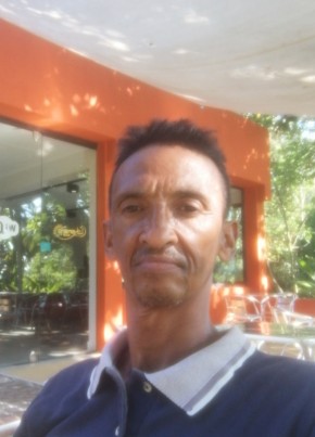 Herrick, 54, République de Madagascar, Fandriana