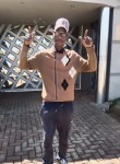 Robert, 18, Tembisa