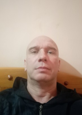 Роман из Самары 42 года