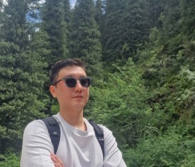 Alex, 23, Kyosai