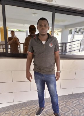 Yann, 26, Republic of Cameroon, Douala