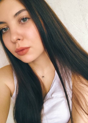 Алина, 24, Россия, Киров (Кировская обл.)