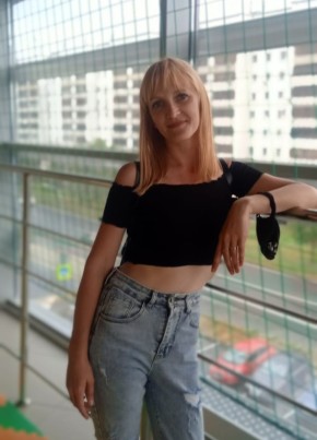 Лиза, 37, Россия, Казань