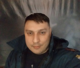 Илья, 37 лет, Санкт-Петербург