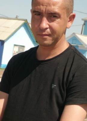 Виталий, 43, Россия, Октябрьский (Республика Башкортостан)