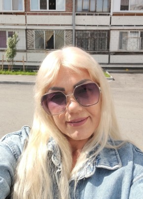 Олеся из Тюмени 45 лет