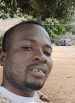 Séverin, 31, Abidjan