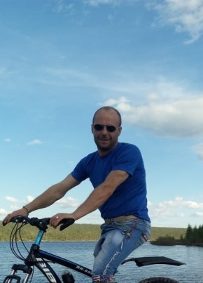 Константин из Челябинска 42 года