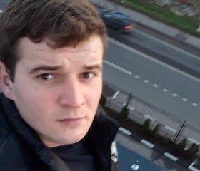 Dan, 28, Traversetolo