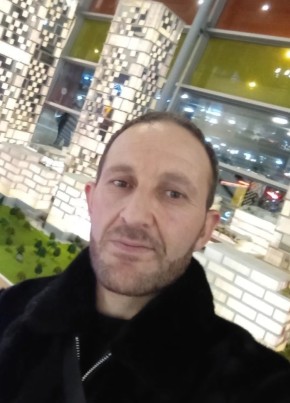 Валера из Челябинска 41 год